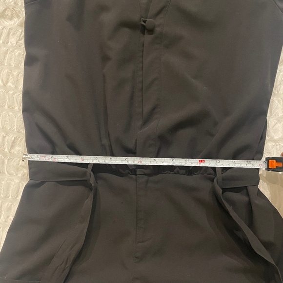 🌟 Forever 21 Black Cap Sleeve Jumpsuit w/ Tie Belt | Size Large - Picture 8 of 11